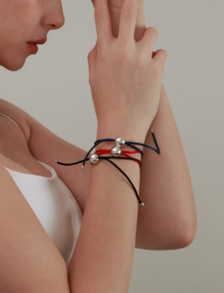 ball string bracelet