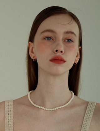 cream ball necklace
