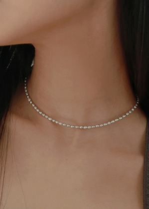 silver gray pearl necklace